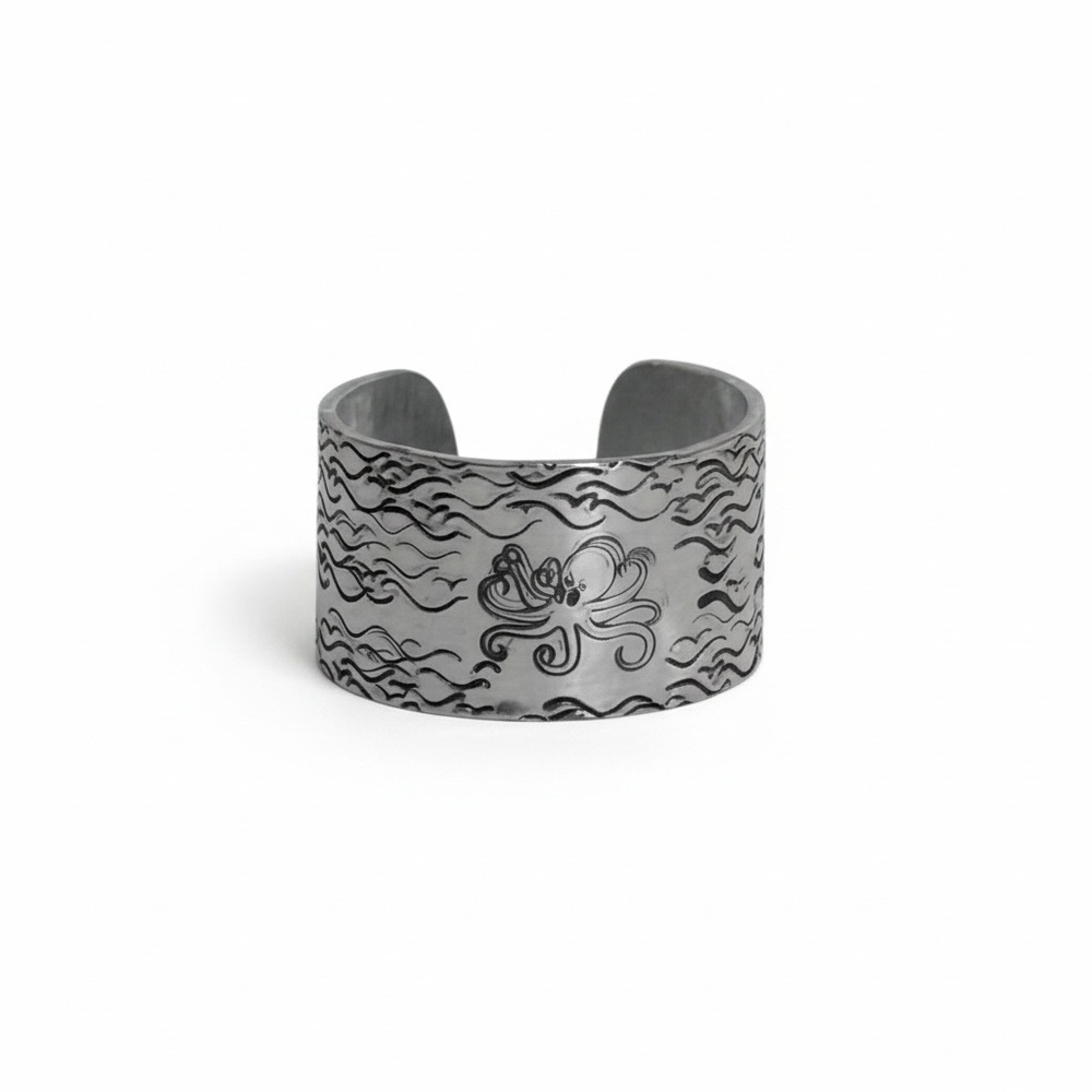 Handmade Octopus design silver aluminum hypoallergenic adjustable cuff ring - Picture 1 of 9